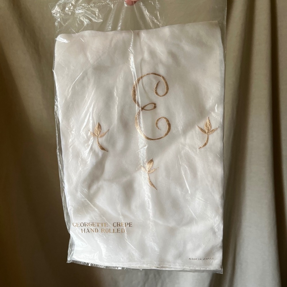 Vintage Bridal Handkerchief Monogram E White Georgette Crepe Wedding Hankie NEW